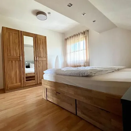 Danny's Woertherseeblick Шифлинг-ам-Зе